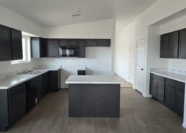 Property at 7994 E 46th Pl, Yuma, AZ, 85365, 4 beds, 2 baths, [object Object]