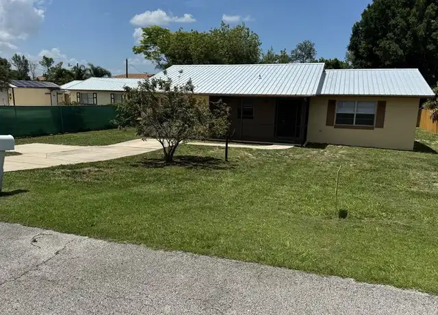 Property at 1834 Koy Dr, Sebring, FL, 33870, 3 beds, 2 baths, [object Object]