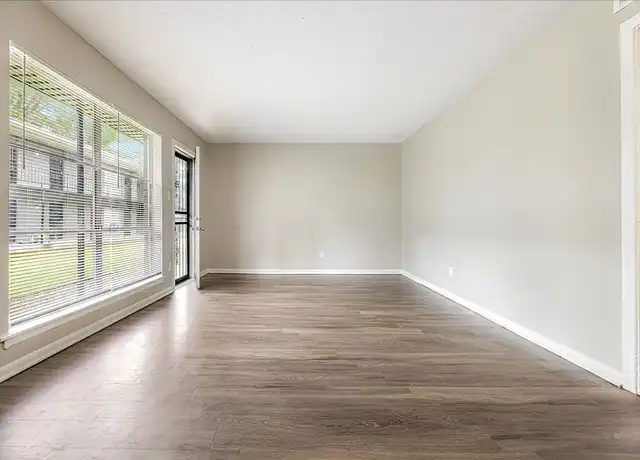 Property at Macon Pointe - 3645 Macon Rd, Memphis, TN, 38122, 2 beds, 1 bath, [object Object]