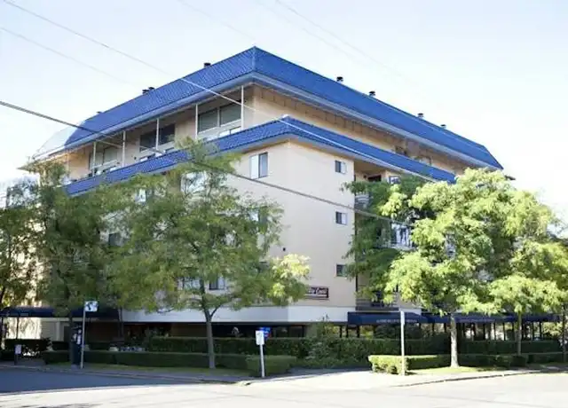 Property at Hilltop Court Apartments - 1314 Spring St, Seattle, WA, 98104, 1 bed, 1 bath, [object Object]