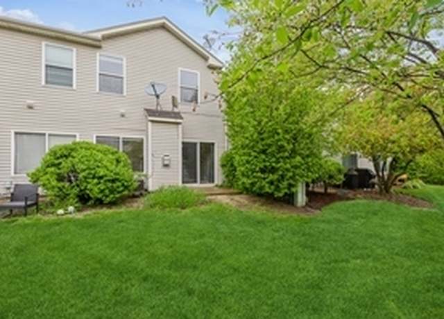 Photo of 3402 Blue Ridge Dr, Carpentersville, IL 60110