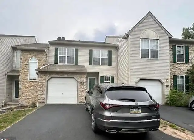 Property at 37 Essex Ct, Norristown, PA, 19403, 4 beds, 2.5 baths, [object Object]