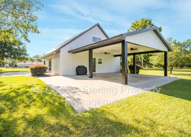 Property at 347 SW Kyle Way, Lake City, FL, 32025, 3 beds, 2.5 baths, [object Object]
