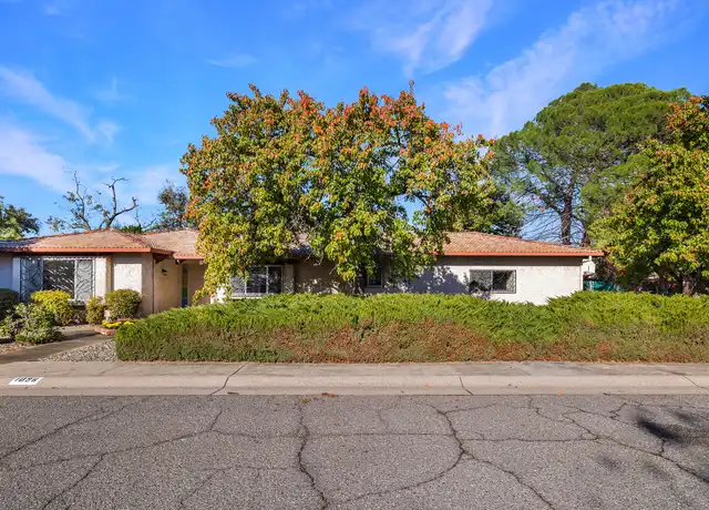 Property at 1096 Corino Real Ct, Chico, CA, 95926, 3 beds, 2 baths, [object Object]