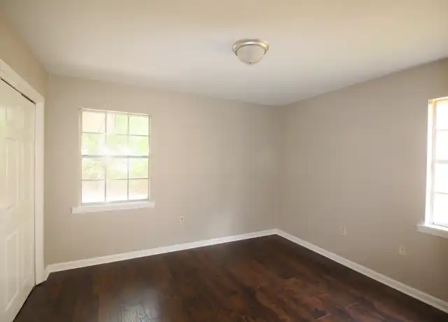 Property at 714 N 29th Ave Apt 6, Hattiesburg, MS, 39401, 2 beds, 1 bath, [object Object]