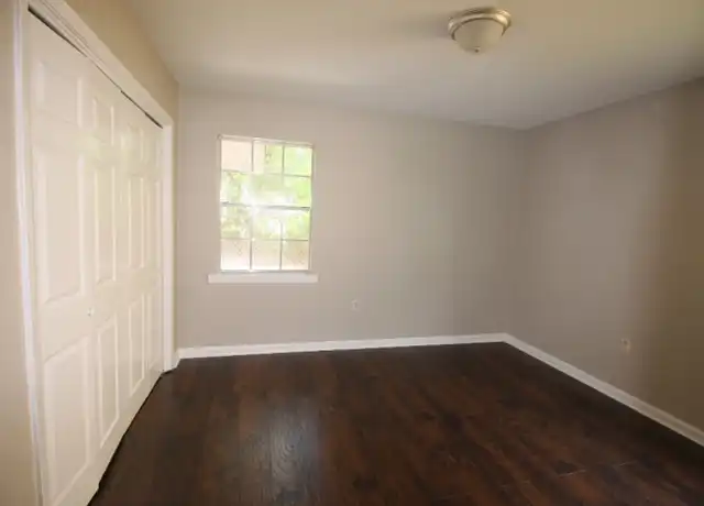 Property at 714 N 29th Ave Apt 6, Hattiesburg, MS, 39401, 2 beds, 1 bath, [object Object]