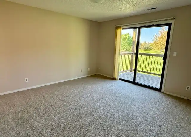 Property at 5515 S 31st St Unit 9, Lincoln, NE, 68516, 2 beds, 1 bath, [object Object]