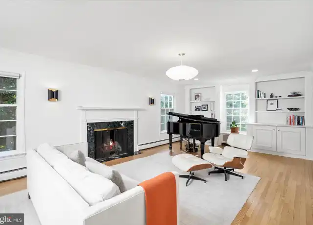 Property at 127 Westerly Rd, Princeton, NJ, 08540, 4 beds, 3.5 baths, [object Object]
