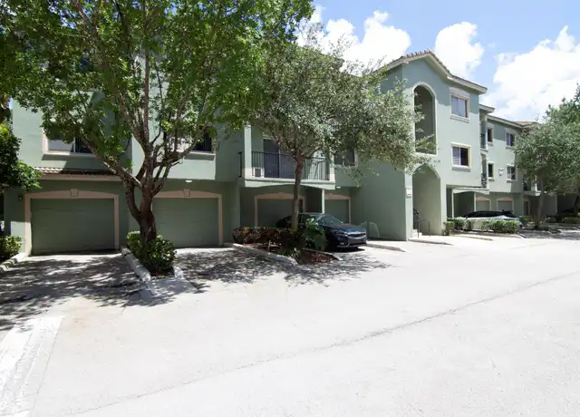 Property at 360 Crestwood Cir #202, Royal Palm Beach, FL, 33411, 2 beds, 2 baths, [object Object]