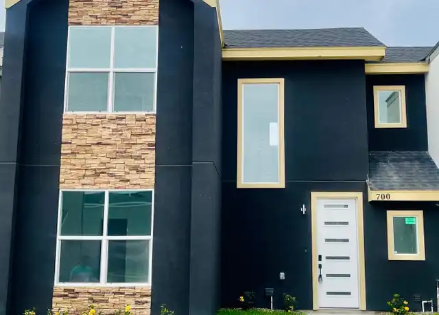 Property at 708 W Seminole Ave, Pharr, TX, 78577, 3 beds, 2.5 baths, [object Object]
