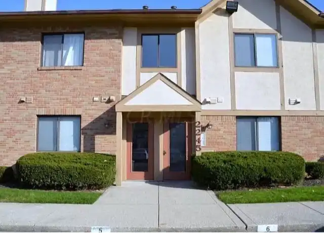 Property at 2245 Hedgerow Rd Unit D, Columbus, OH, 43220, 2 beds, 2 baths, [object Object]