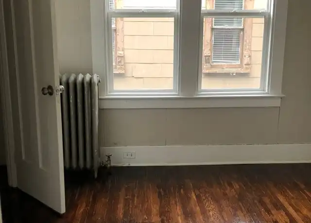 Property at 260 Humboldt Pkwy Unit Upper, Buffalo, NY, 14214, 3 beds, 1 bath, [object Object]