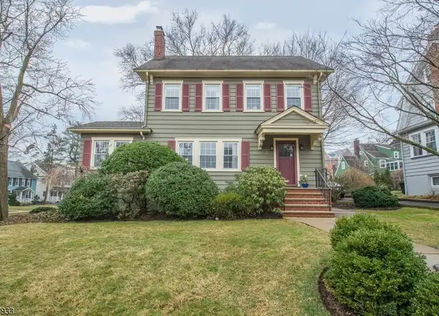 Property at 2 Inness Pl, Glen Ridge, NJ, 07028, 4 beds, 2.5 baths, [object Object]
