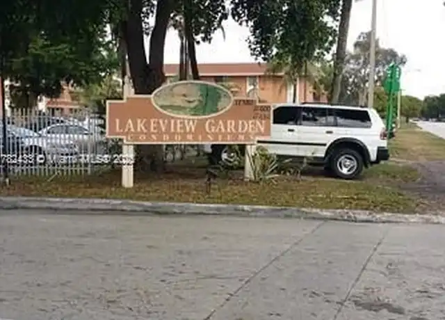 Property at 17530 NW 68th Ave Unit C3013, Hialeah, FL, 33015, 1 bed, 1 bath, [object Object]