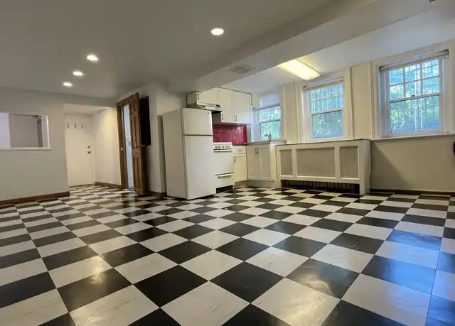 Property at 425 S 46th St Unit B, Philadelphia, PA, 19143, 1 bed, 1 bath, [object Object]
