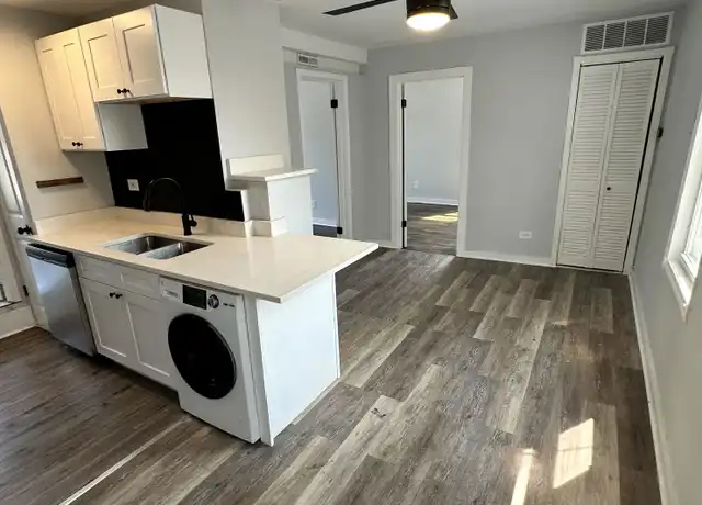 Property at 1849 W Augusta Blvd, Chicago, IL, 60622, 2 beds, 1 bath, [object Object]