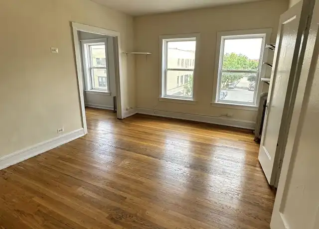 Property at 2712 N Milwaukee Ave, Chicago, IL, 60647, 0 beds, 1 bath, [object Object]
