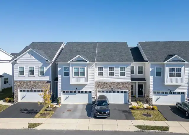 Property at 153 Livingston Ln, Exton, PA, 19341, 3 beds, 2.5 baths, [object Object]