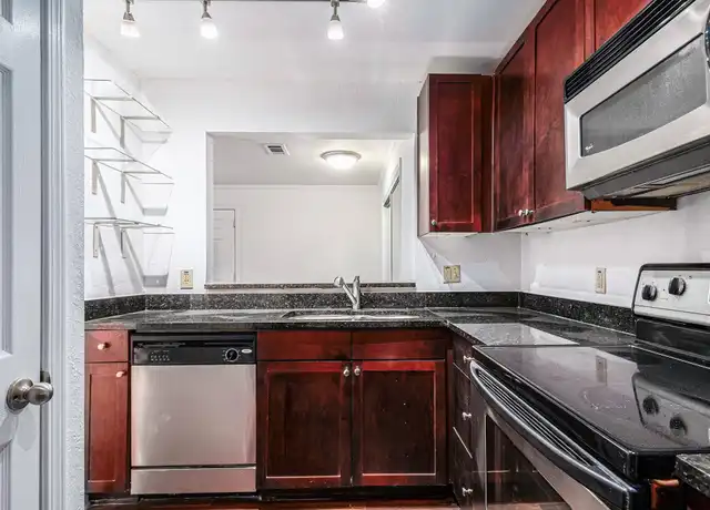Property at 2657 Lenox Rd NE #4, Atlanta, GA, 30324, 2 beds, 2 baths, [object Object]