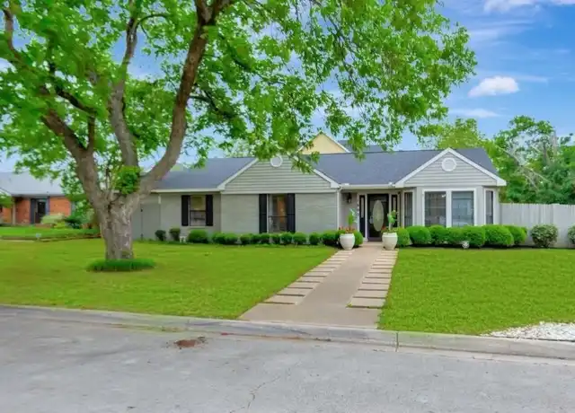 Property at 1802 Teton Dr, Grapevine, TX, 76051, 4 beds, 3 baths, [object Object]