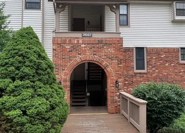 Property at 2802 Par Valley Ct Unit C, Saint Louis, MO, 63129, 2 beds, 2 baths, [object Object]