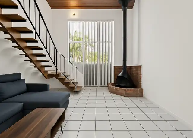 Property at 416 Santander Ave, Coral Gables, FL, 33134, 1 bed, 1 bath, [object Object]