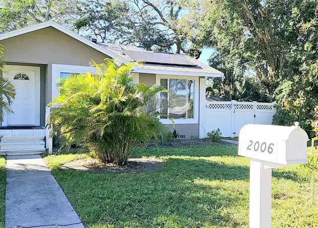 Property at 2006 20th Street Ct W, Bradenton, FL, 34205, 2 beds, 1 bath, [object Object]