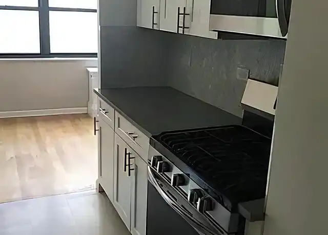 Property at 305 E 86th St Unit 4RW, New York, NY, 10028, 1 bed, 1 bath, [object Object]