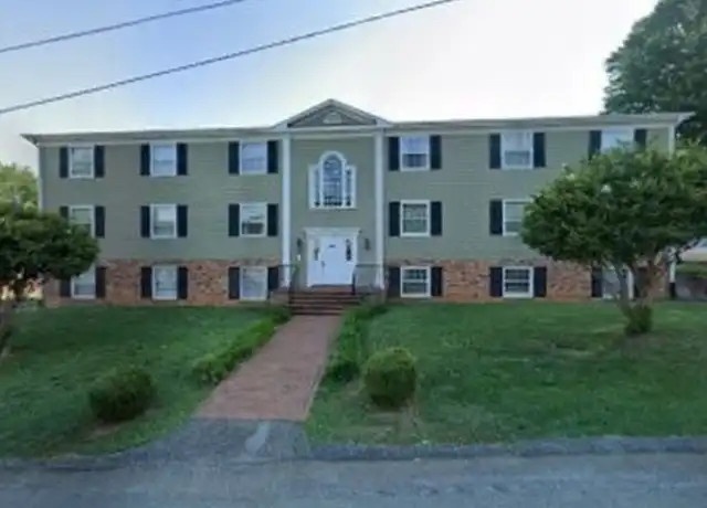 Property at 515 25th St SW Apt 2, Roanoke, VA, 24014, 2 beds, 2 baths, [object Object]