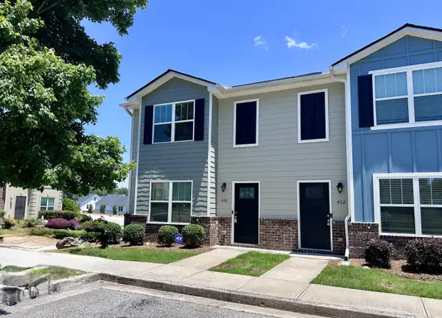 Property at 400 Whippet St, Union City, GA, 30291, 4 beds, 2.5 baths, [object Object]