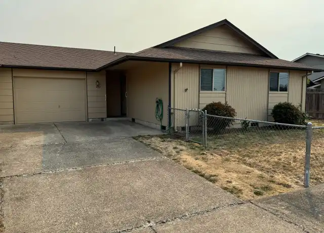 Property at 492 N 38th Pl, Springfield, OR, 97478, 2 beds, 1 bath, [object Object]