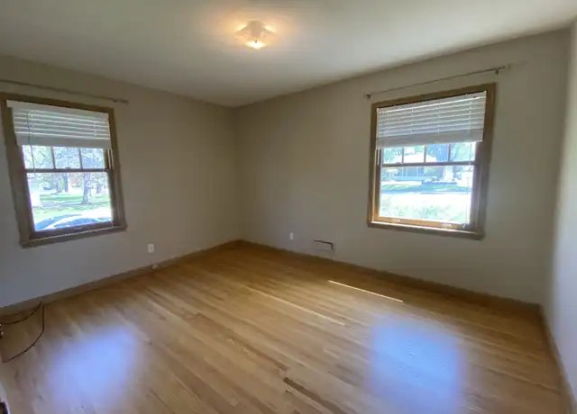 Property at 4700 Valley View Rd, Minneapolis, MN, 55424, 4 beds, 2 baths, [object Object]