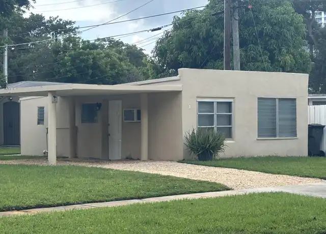 Property at 144 Park Ave Unit C, Lake Park, FL, 33403, 0 beds, 1 bath, [object Object]