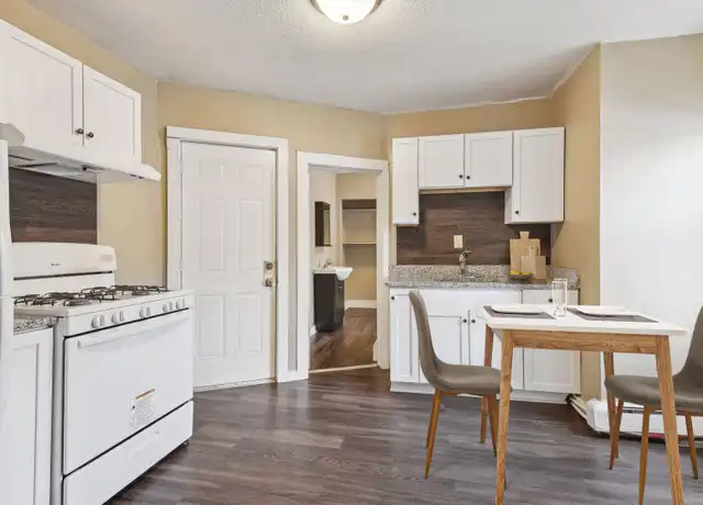 Property at 953 Desoto St Unit 4, St Paul, MN, 55130, 2 beds, 1 bath, [object Object]