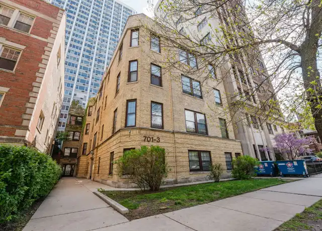 Property at 701 W Junior Ter Unit 703-2S, Chicago, IL, 60613, 2 beds, 1 bath, [object Object]