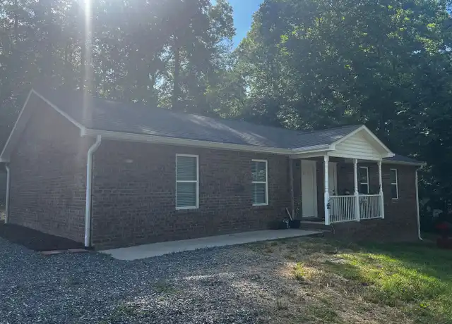 Property at 909 N Flint St Apt 917, Lincolnton, NC, 28092, 2 beds, 1 bath, [object Object]