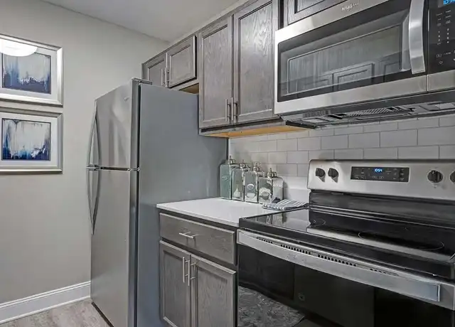 Property at Ridgewood Apartments - 2110 Woodwind Dr SE, Grand Rapids, MI, 49546, 1-3 bed, 1-2 bath, [object Object]