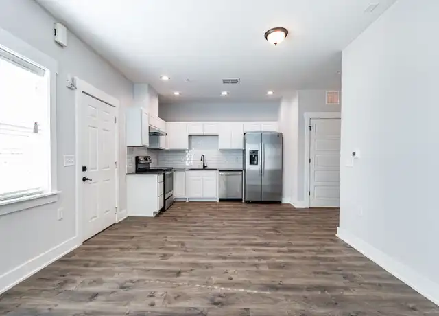 Property at 711 N O'Neil St, Clayton, NC, 27520, 1 bed, 1 bath, [object Object]