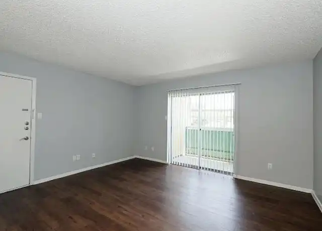 Property at 27 Metcalfe Rd, Austin, TX, 78741, 1 bed, 1 bath, [object Object]