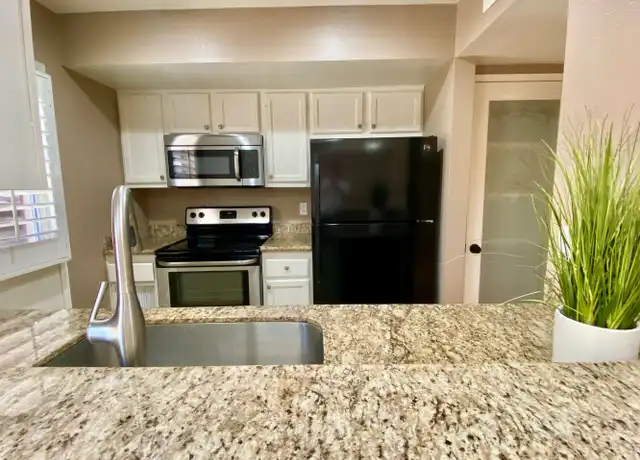 Property at 27466 Country Glen Rd, Agoura Hills, CA, 91301, 3 beds, 1.5 baths, [object Object]