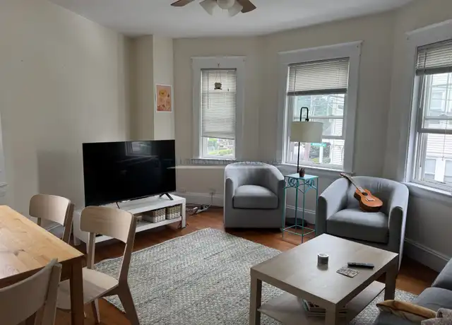 Property at 56 Montfern Ave Unit 2, Brighton, MA, 02135, 2 beds, 1 bath, [object Object]