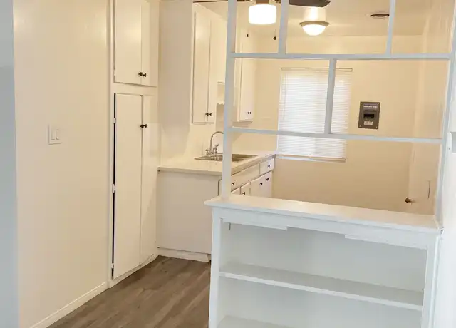 Property at 625 N Neptune Ave Unit 5, Wilmington, CA, 90744, 2 beds, 1 bath, [object Object]