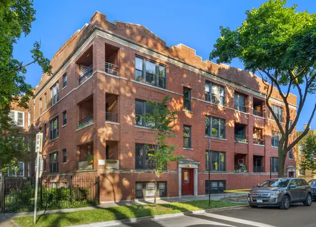 Property at 7461 N Seeley Ave #3, Chicago, IL, 60645, 2 beds, 1 bath, [object Object]