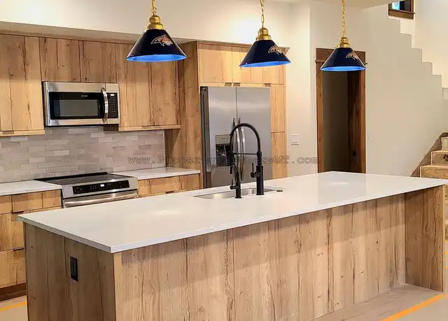 Property at 8th st. 824 - 824 S 8th Ave, Bozeman, MT, 59715, 0 beds, 1 bath, [object Object]