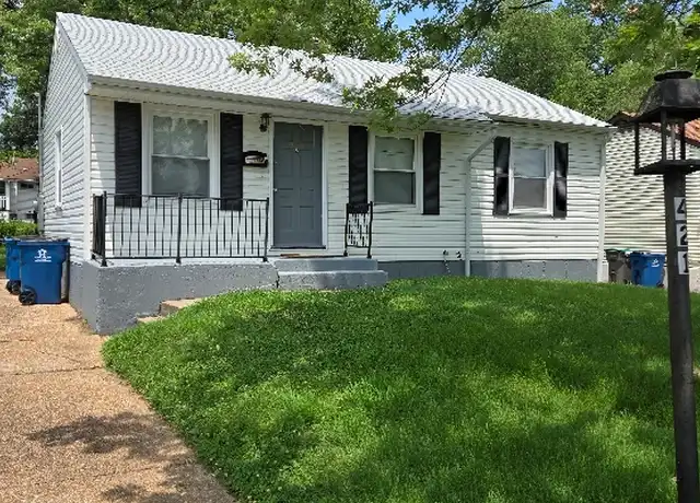 Property at 421 Midlothian Rd, Saint Louis, MO, 63137, 3 beds, 1 bath, [object Object]