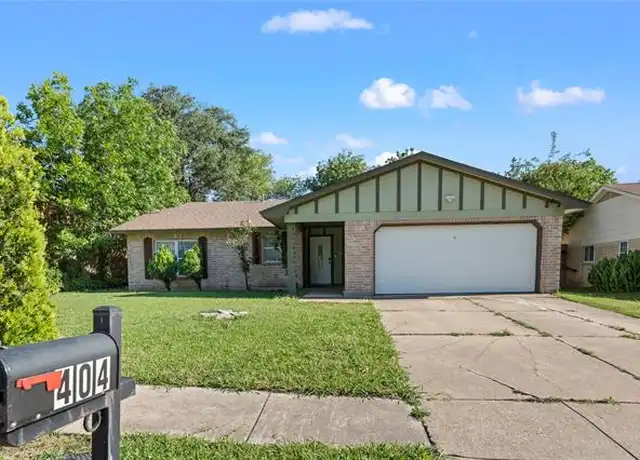 Property at 404 Cavendish Dr, Arlington, TX, 76014, 3 beds, 2 baths, [object Object]