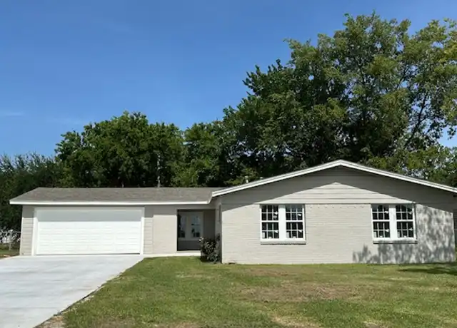Property at 50003 Del Ra Dr, Greenville, TX, 75402, 3 beds, 1.5 baths, [object Object]