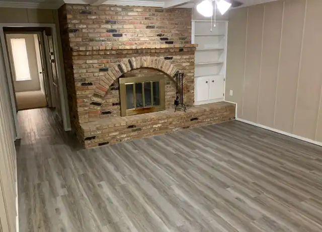 Property at 3216 74th St Unit B, Lubbock, TX, 79423, 2 beds, 1.5 baths, [object Object]