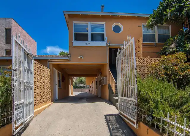 Property at Oxford Suites - 1930 S Oxford Ave, Los Angeles, CA, 90018, 0 beds, 1 bath, [object Object]