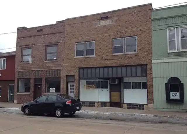Property at 714 18th Ave unit 712 1/2 Apt 1, Moline, IL, 61265, 3 beds, 1 bath, [object Object]